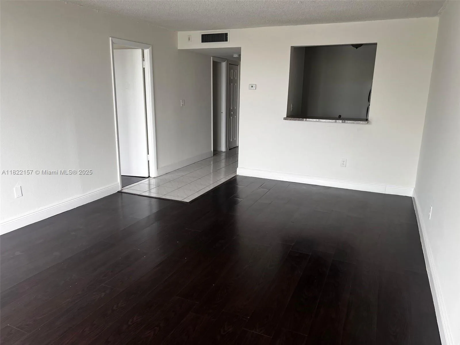 498 NW 165th St Rd # D303, Miami, FL 33169 photo 2