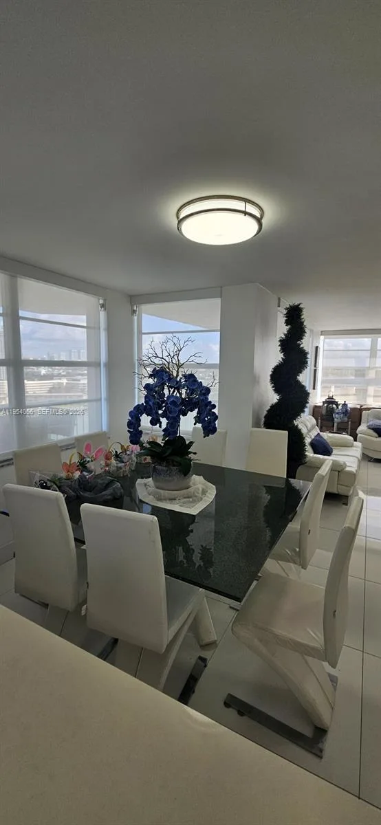 18041 Biscayne Blvd # 1405, Aventura, FL 33160 photo 10