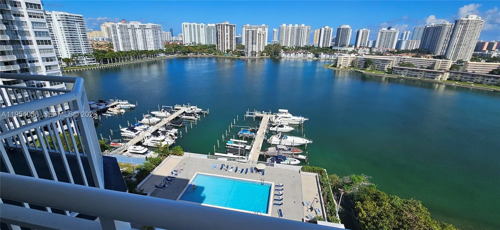 18041 Biscayne Blvd # 1405, Aventura, FL 33160 photo 4