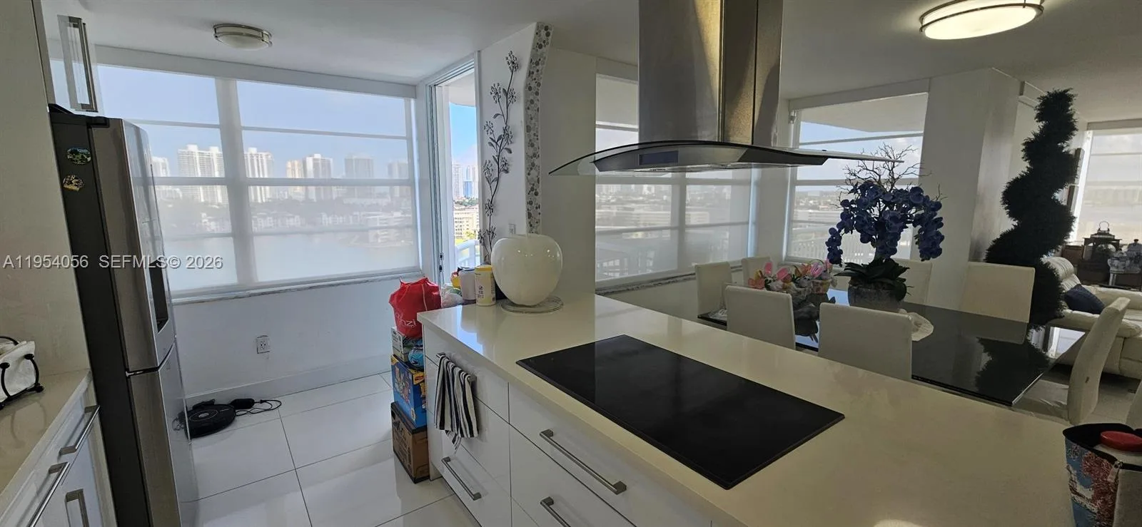 18041 Biscayne Blvd # 1405, Aventura, FL 33160 photo 6