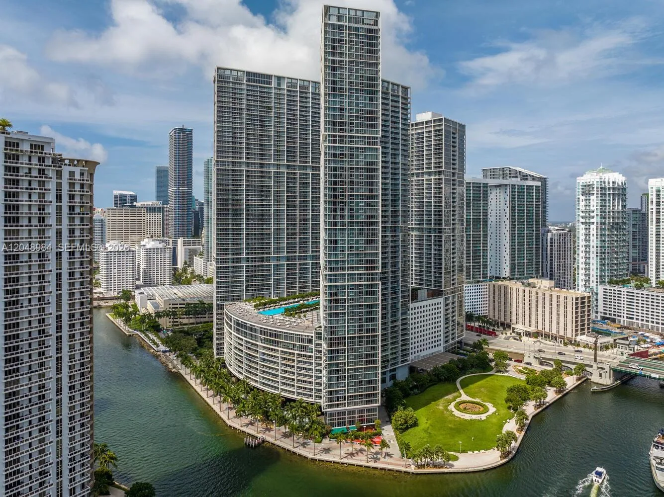 465 Brickell Ave # 3506, Miami, FL 33131 photo 4