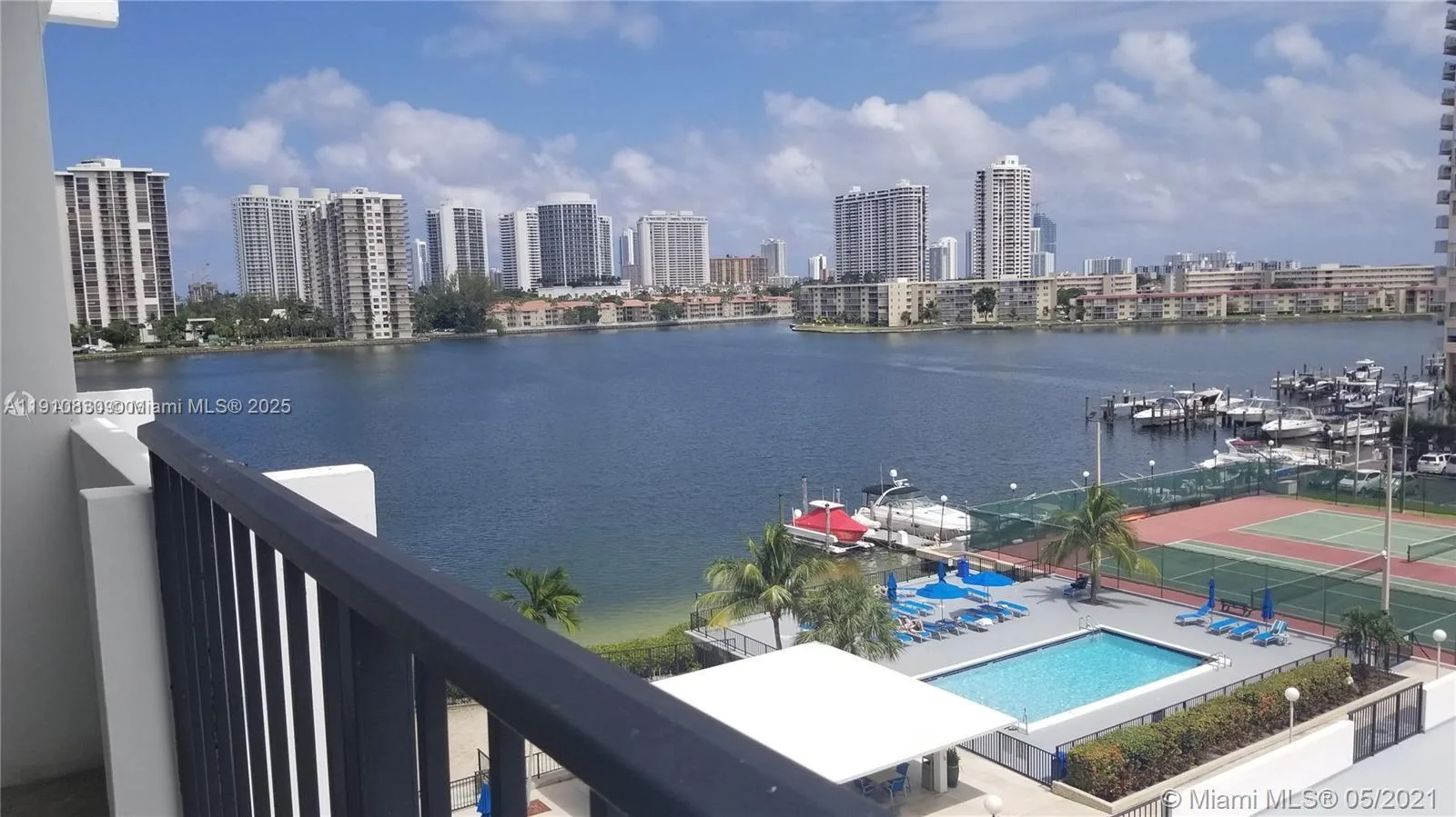 2780 NE 183rd St # 608, Aventura, FL 33160