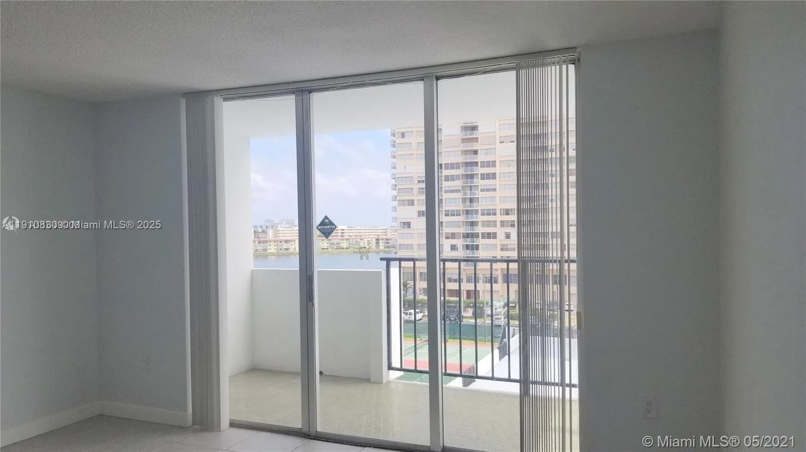 2780 NE 183rd St # 608, Aventura, FL 33160 photo 10