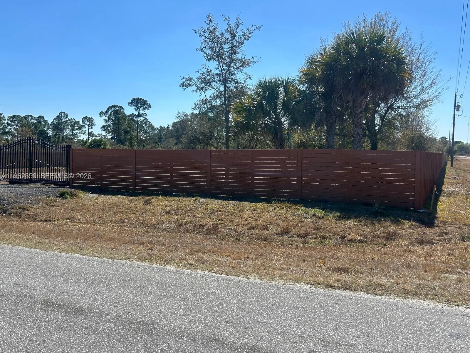 648 Hunting Club Ave, Clewiston, FL 33440 photo 9