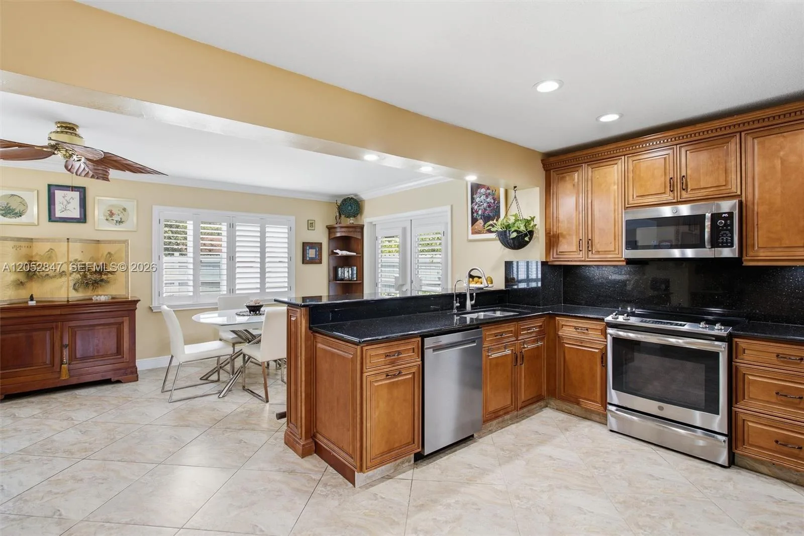 3650 NW 17th Ter, Oakland Park, FL 33309 photo 6