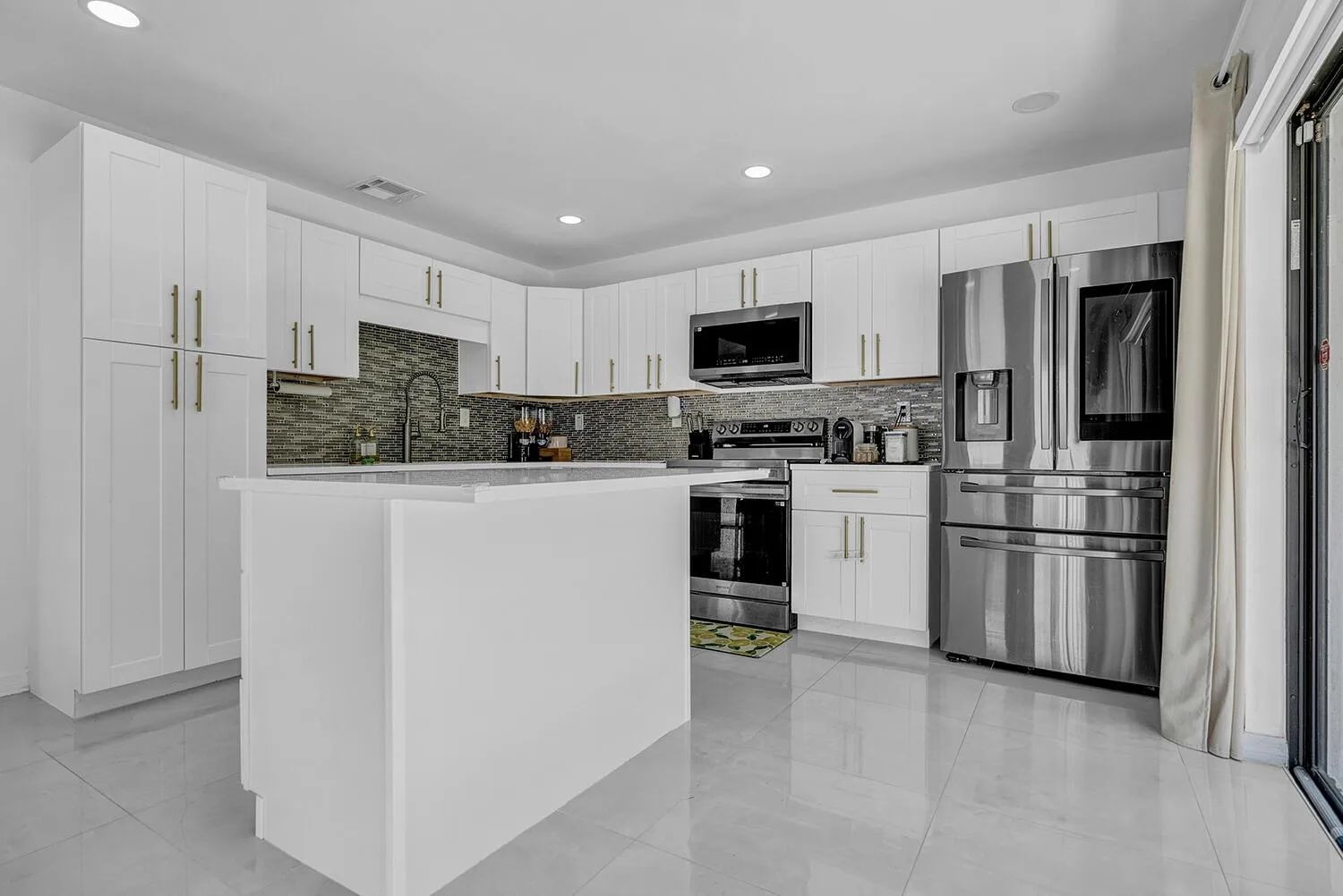 21641 SUTTERS Lane, Boca Raton, FL 33428 photo 13