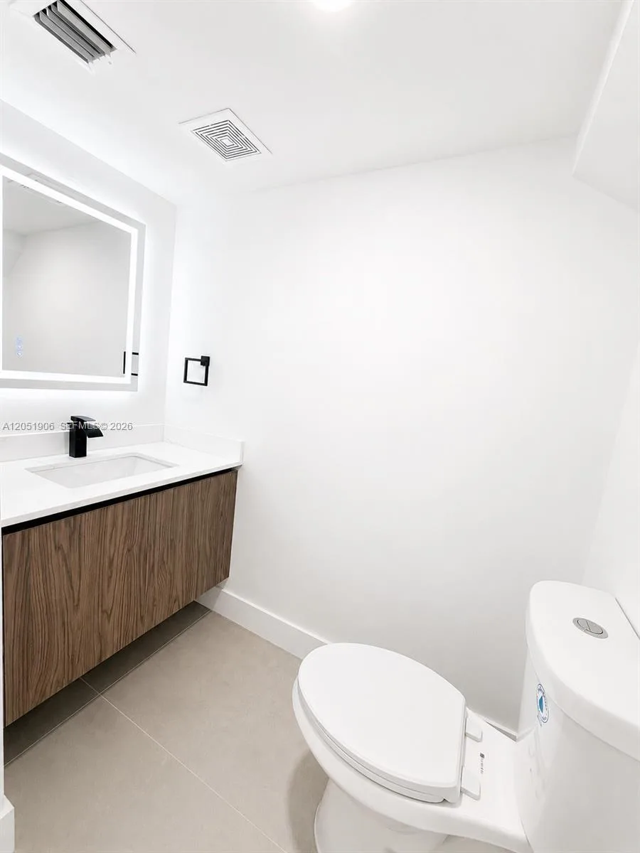5905 Manchester Way, Tamarac, FL 33321 photo 7