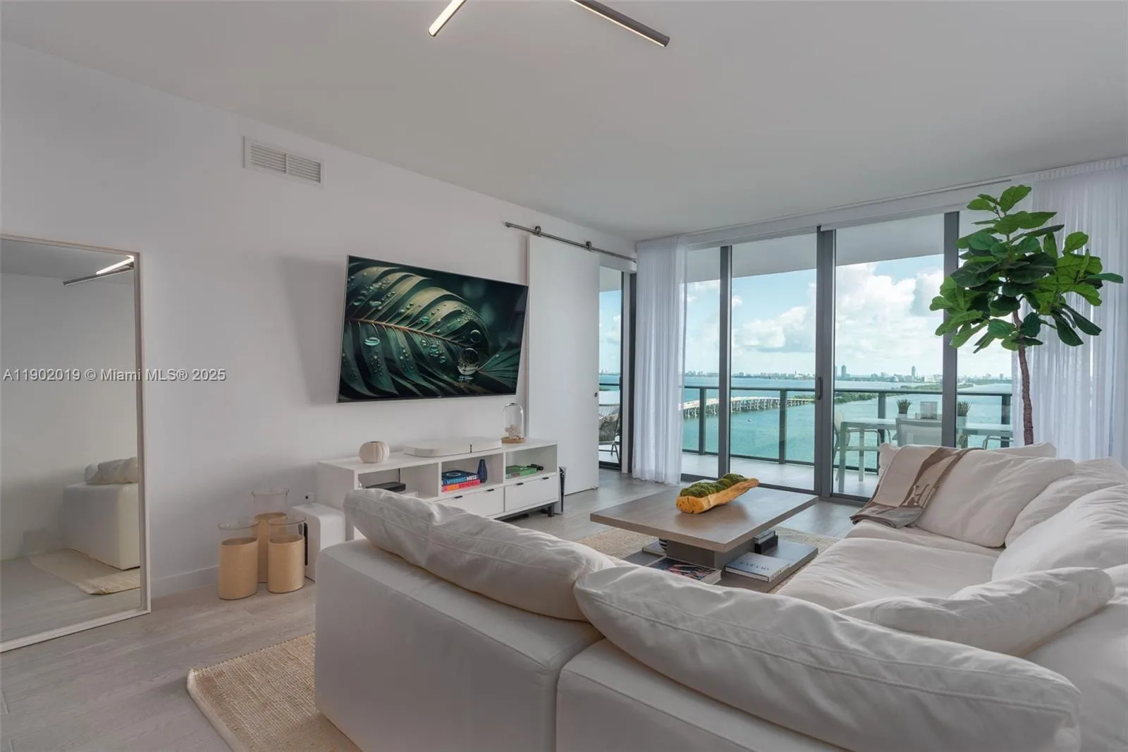 3131 NE 7th Ave # 2202, Miami, FL 33137
