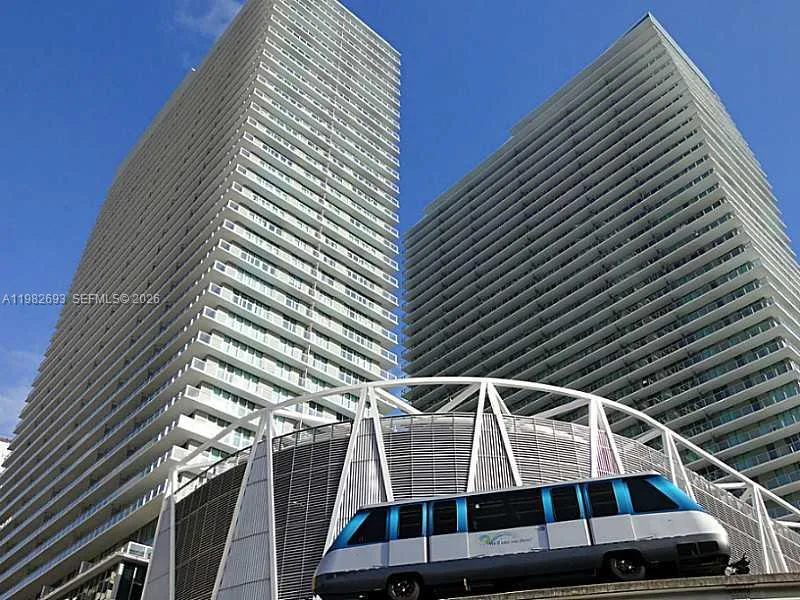 1111 SW 1 AV # 1118-N, Miami, FL 33130