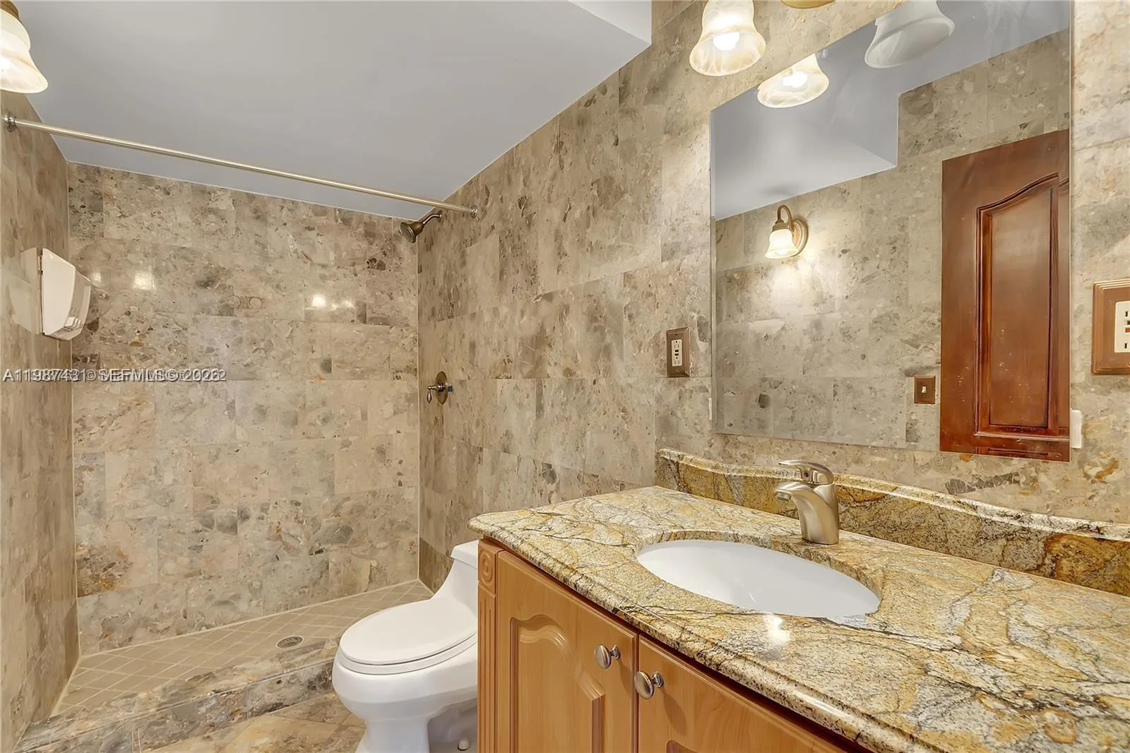 6580 W 27th Ct # 58-12, Hialeah, FL 33016 photo 7