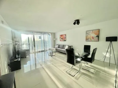 2030 S Ocean Dr # 903, Hallandale Beach, FL 33009