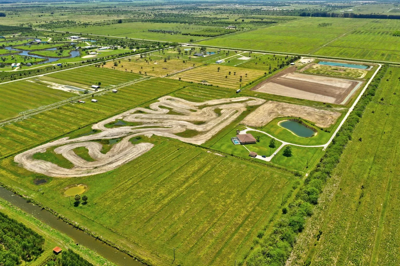 2700 S Header Canal Road, Fort Pierce, FL 34945