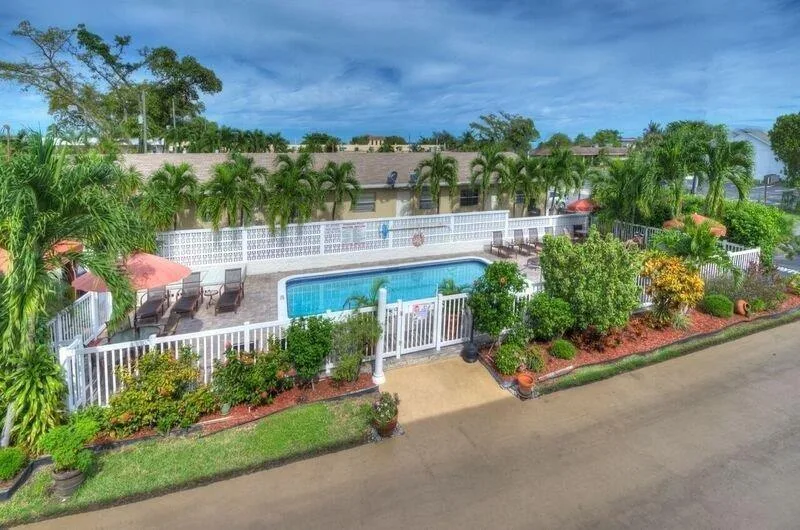 221 SE 9th Avenue # 103, Pompano Beach, FL 33060 photo 10