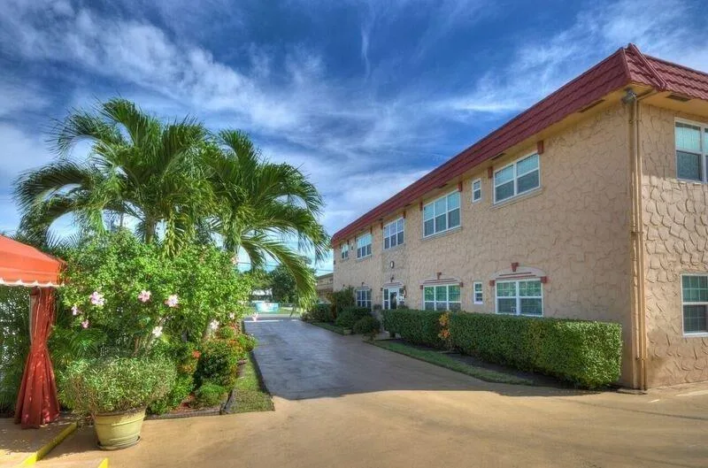 221 SE 9th Avenue # 103, Pompano Beach, FL 33060 photo 7