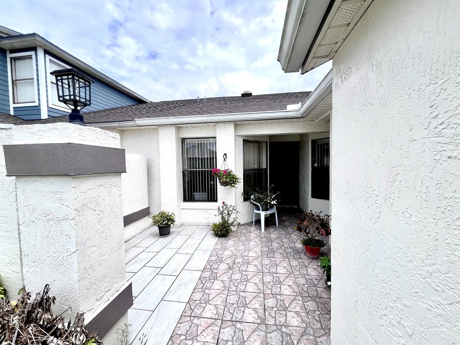 29 Lakepointe Circle, Kissimmee, FL 34743 photo 4
