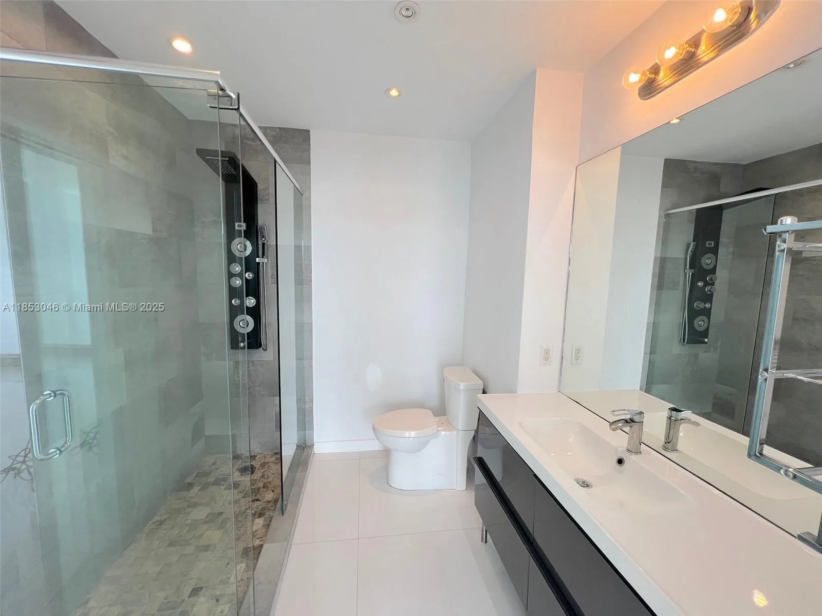 800 West Ave # PH27, Miami Beach, FL 33139 photo 10
