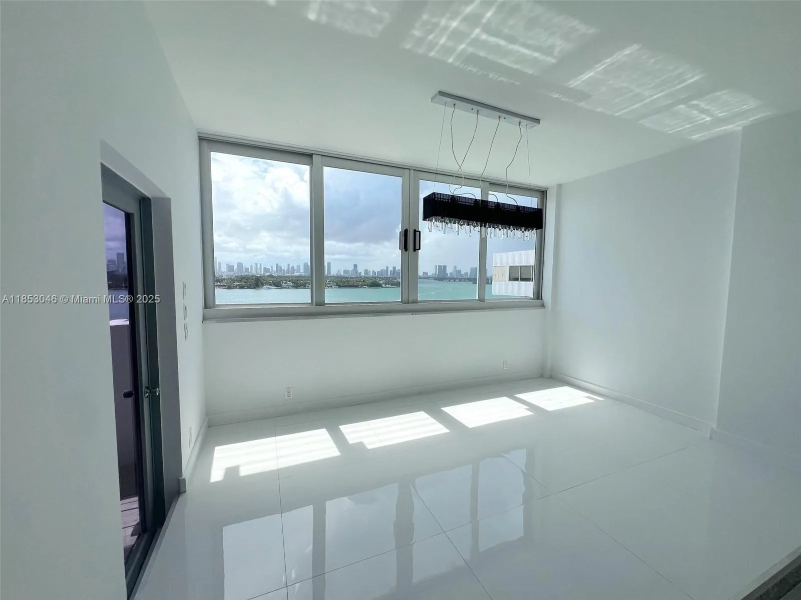 800 West Ave # PH27, Miami Beach, FL 33139 photo 3