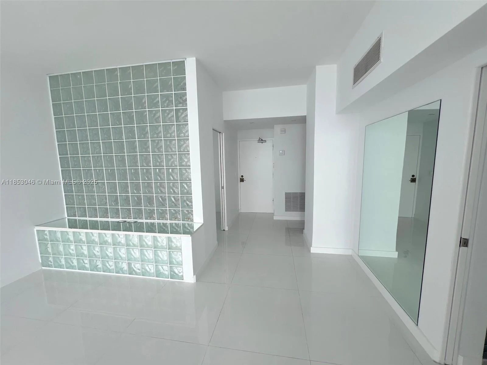 800 West Ave # PH27, Miami Beach, FL 33139 photo 5