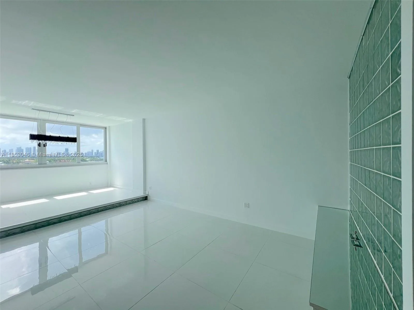 800 West Ave # PH27, Miami Beach, FL 33139 photo 6