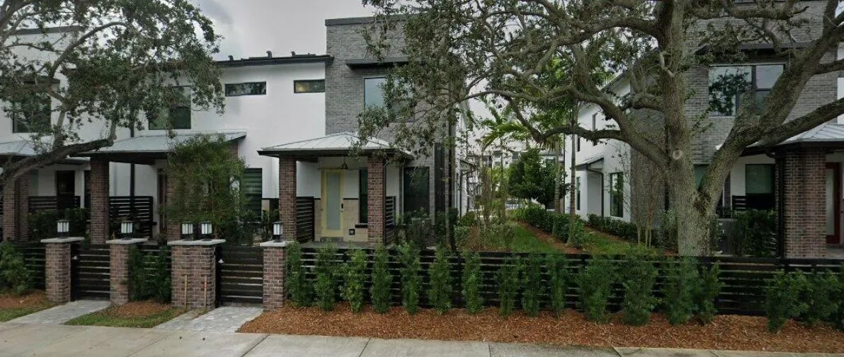 8345 NW 7th Place, Plantation, FL 33324 photo 3