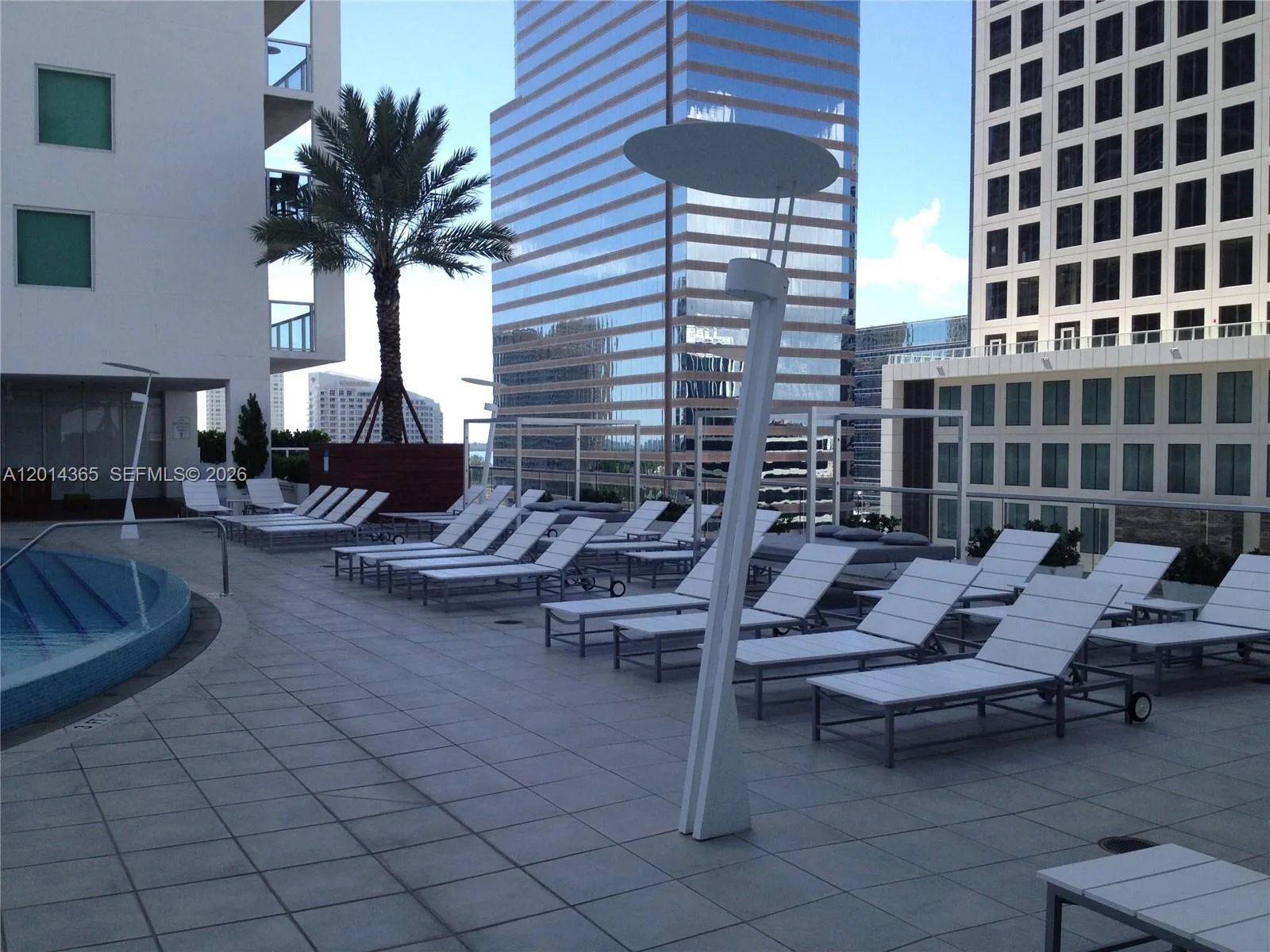55 SE 6th St # 2106, Miami, FL 33131 photo 3