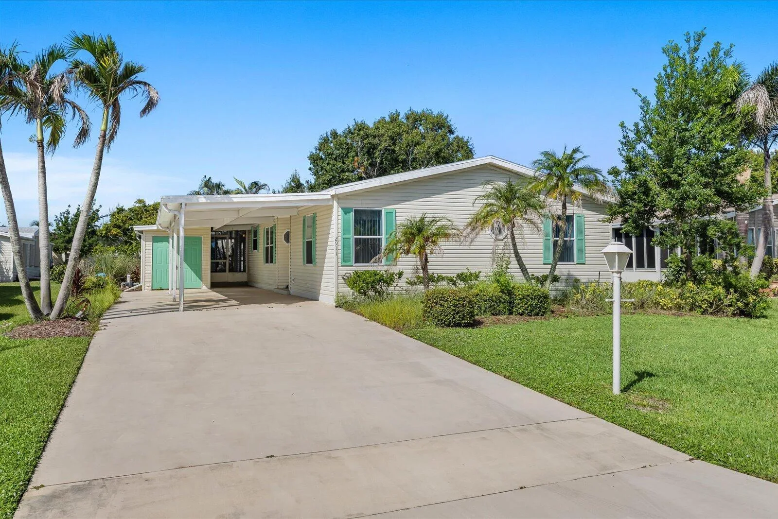 2911 Nine Iron Drive, Port St. Lucie, FL 34952 photo 2