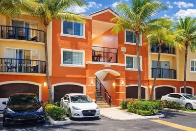 Grand Isles Condominium