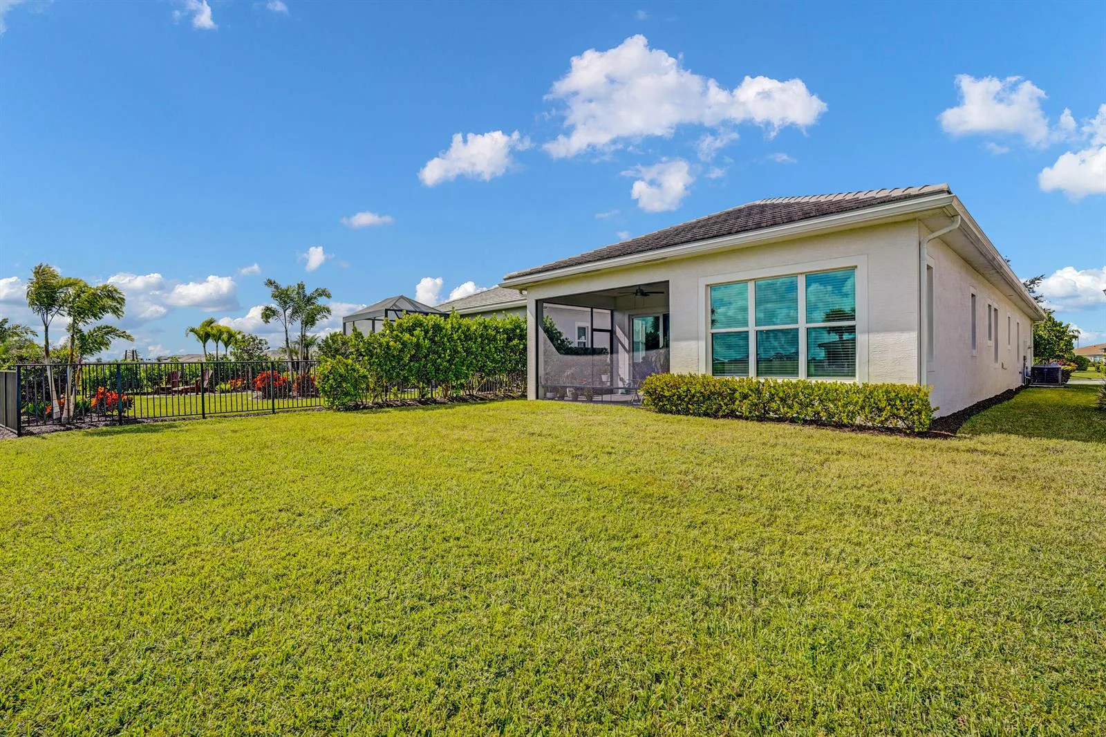 25007 SW Alberti Way, Port St. Lucie, FL 34986 photo 5
