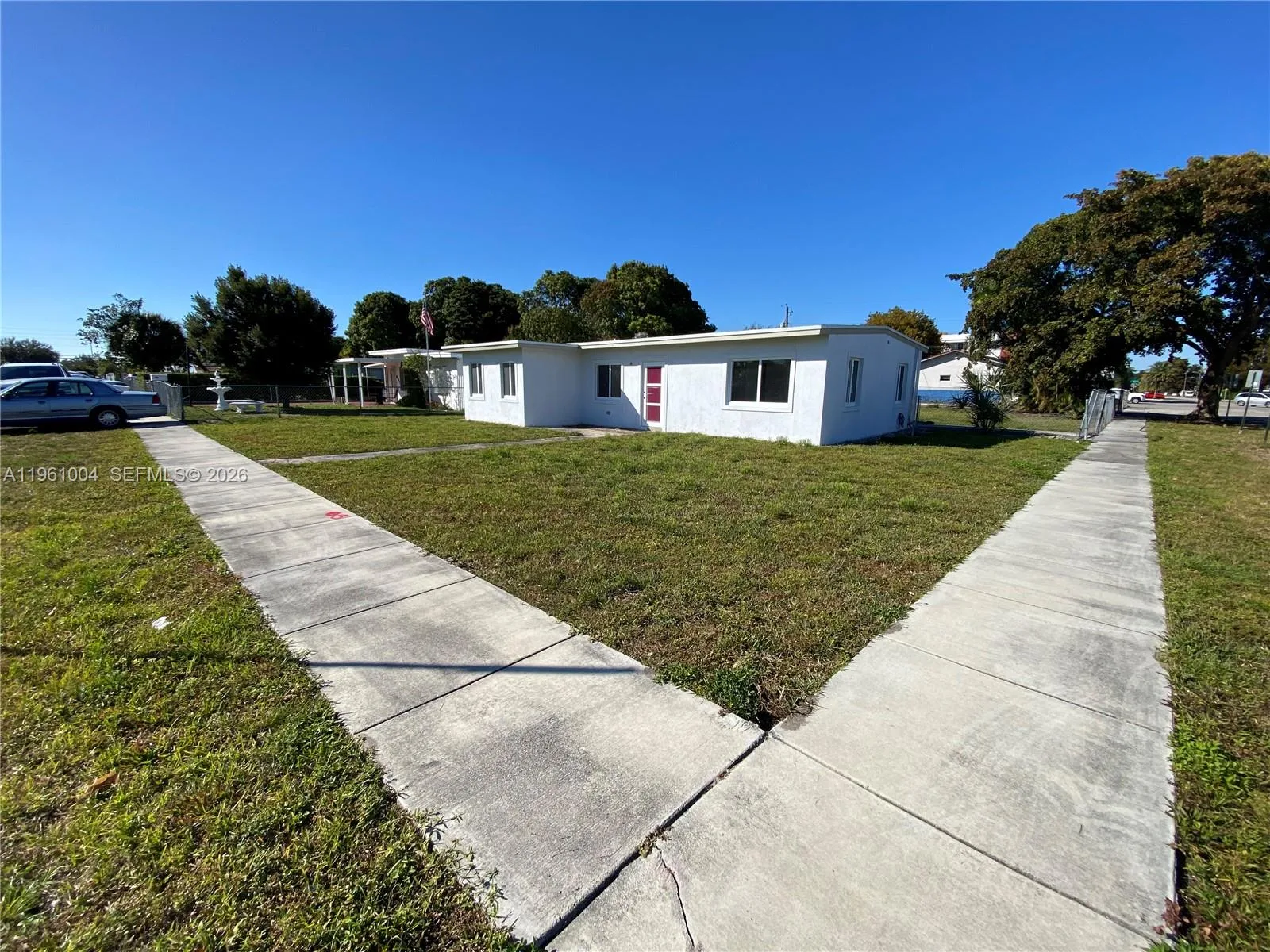 691 E 48th St, Hialeah, FL 33013 photo 2