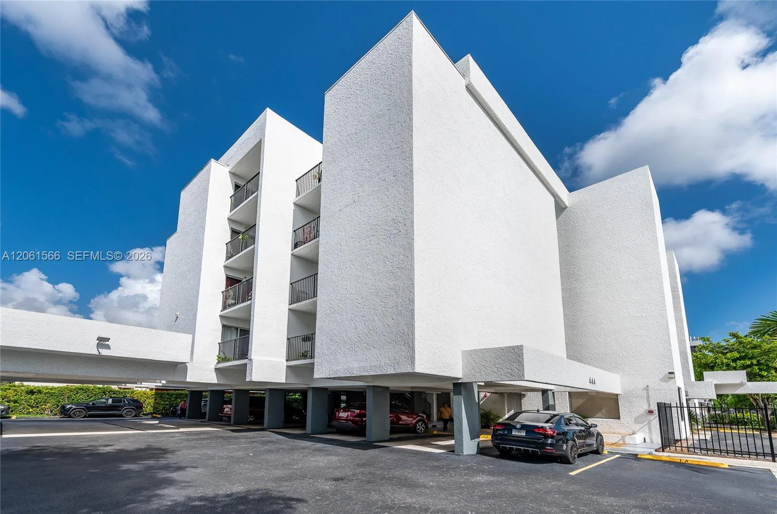 444 SW 27th Ave # 24, Miami, FL 33135 photo 2