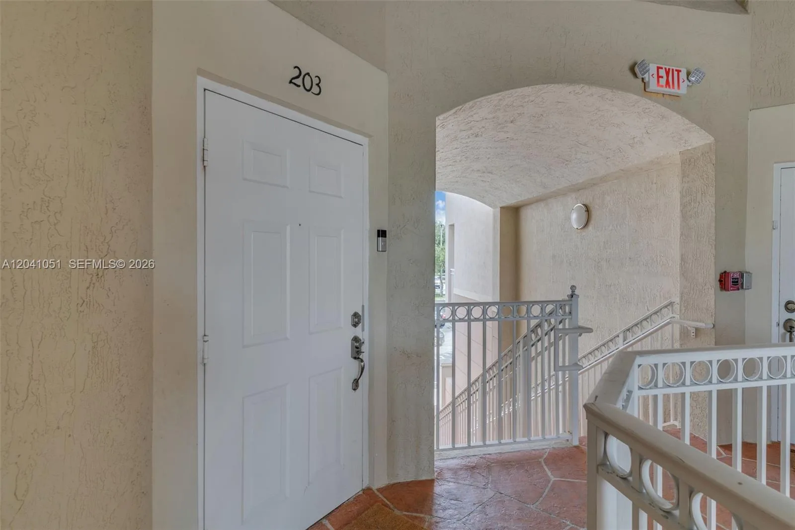 8826 W Flagler St # 203, Miami, FL 33174 photo 2