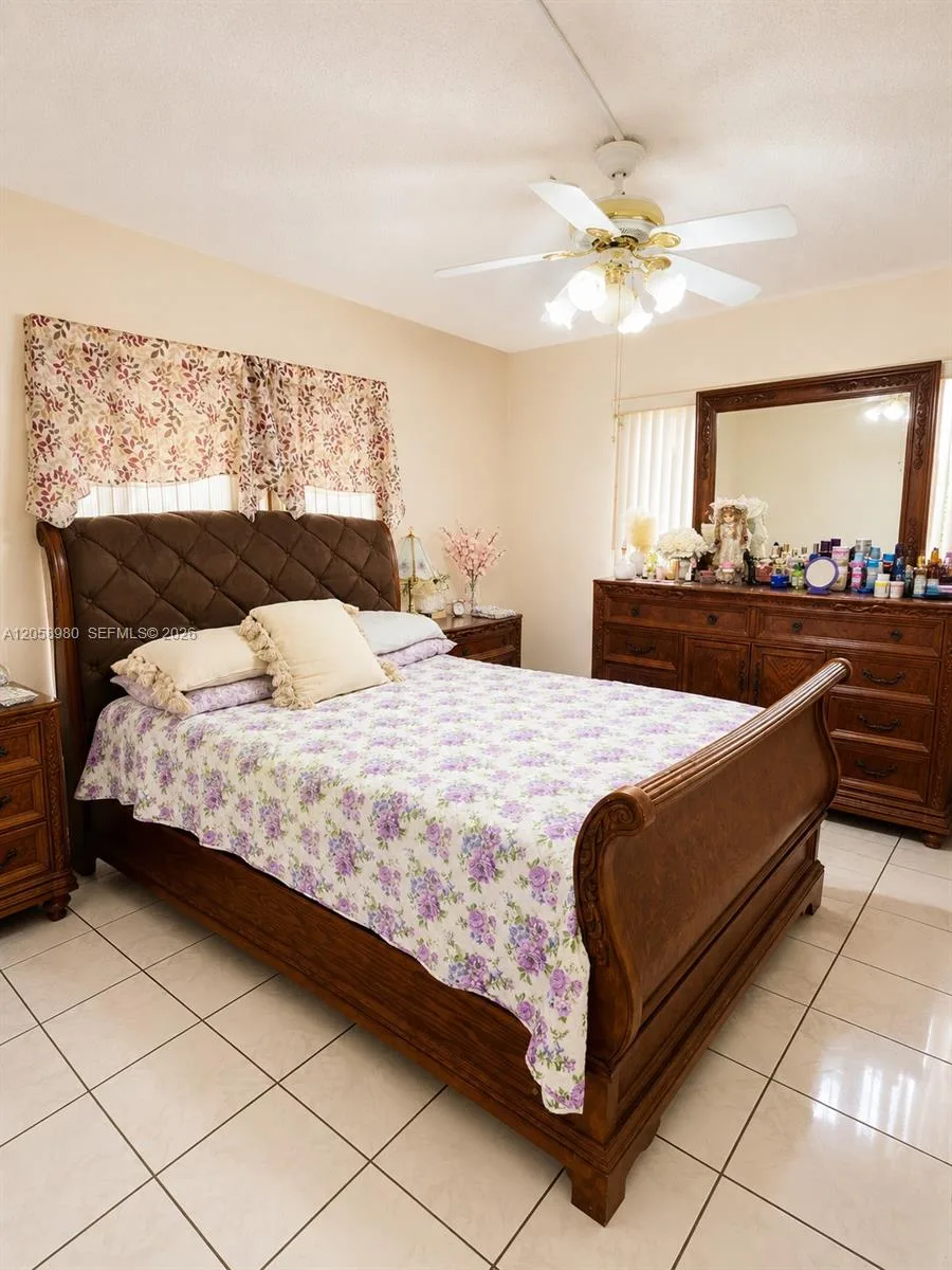 110 Royal Palm Rd # 208, Hialeah Gardens, FL 33016 photo 11