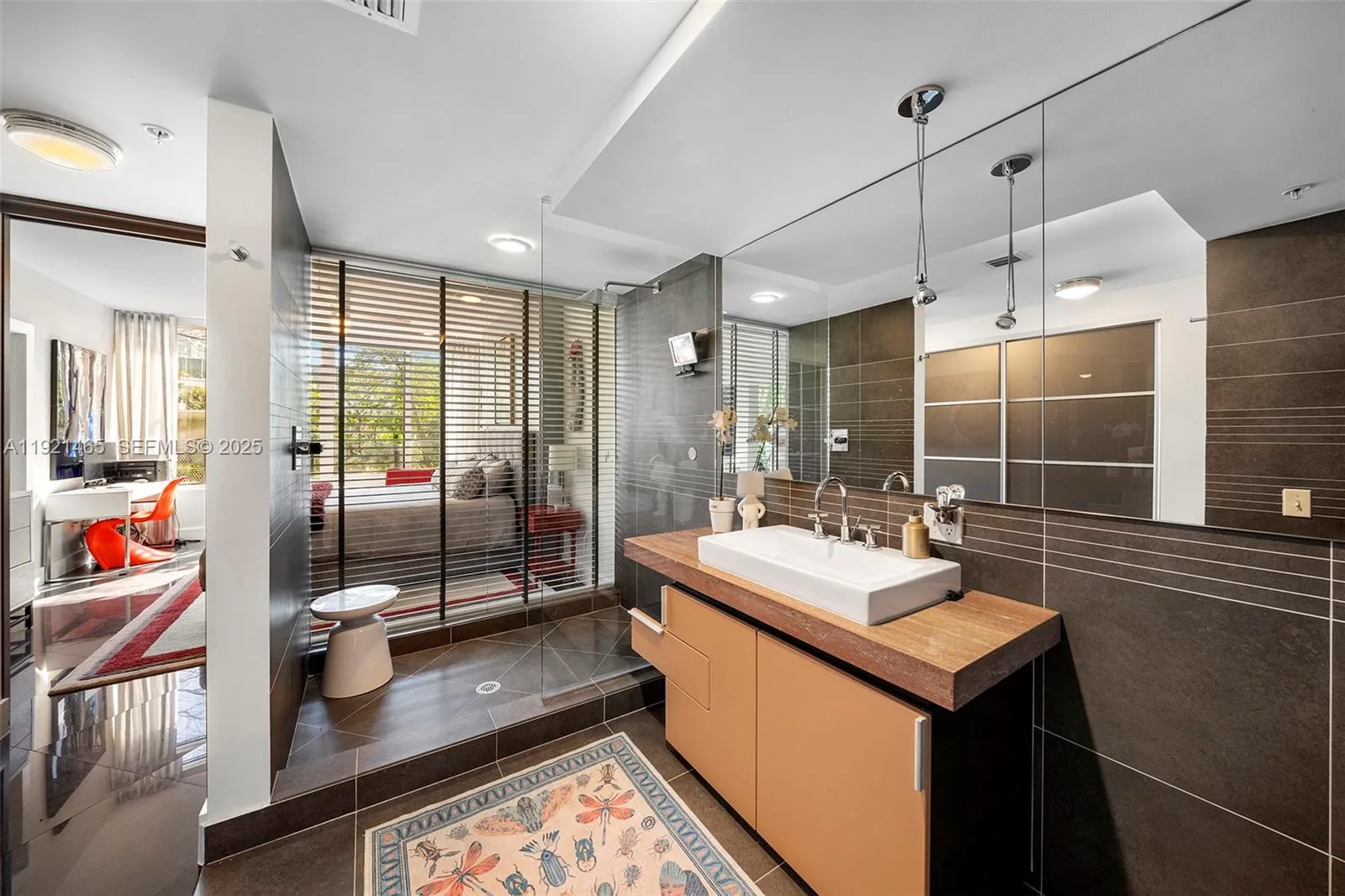 2155 Washington Ct # 205, Miami Beach, FL 33139 photo 13