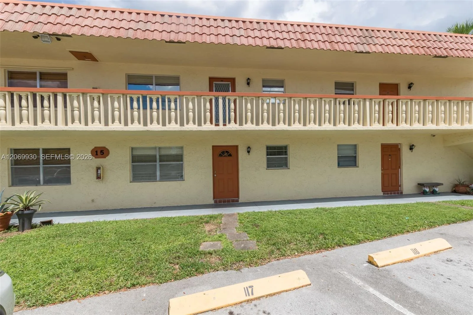 3777 NW 78th Ave # 15C, Davie, FL 33024