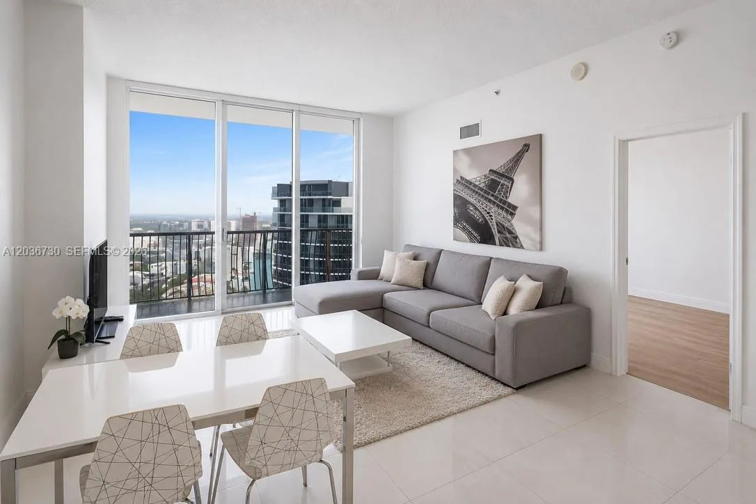 1750 N Bayshore Dr # 3811, Miami, FL 33132