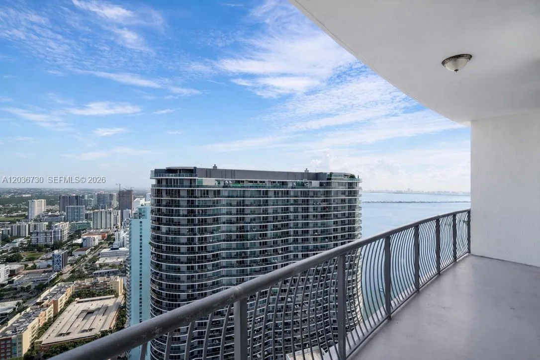 1750 N Bayshore Dr # 3811, Miami, FL 33132 photo 4