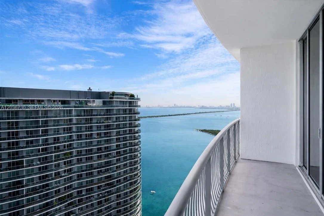 1750 N Bayshore Dr # 3811, Miami, FL 33132 photo 8