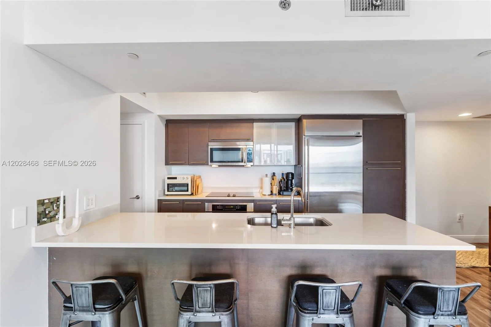 55 SE 6th St # 3303, Miami, FL 33131 photo 5