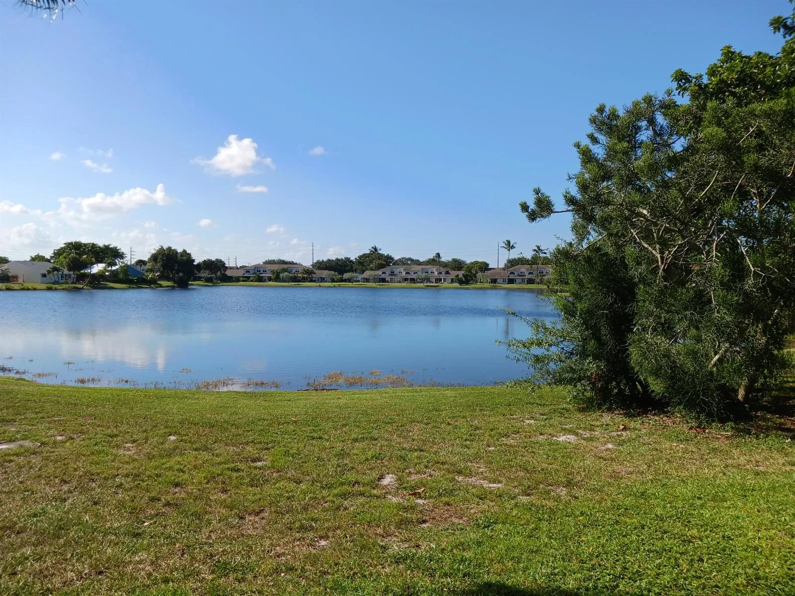 48 BUXTON Lane, Boynton Beach, FL 33426 photo 8