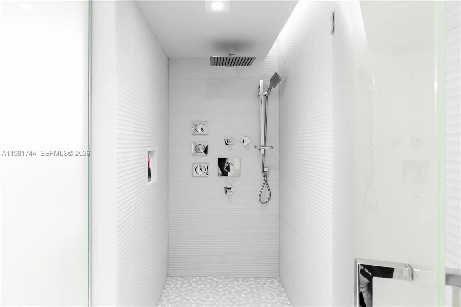 1830 S Ocean Dr # 2903, Hallandale Beach, FL 33009 photo 12