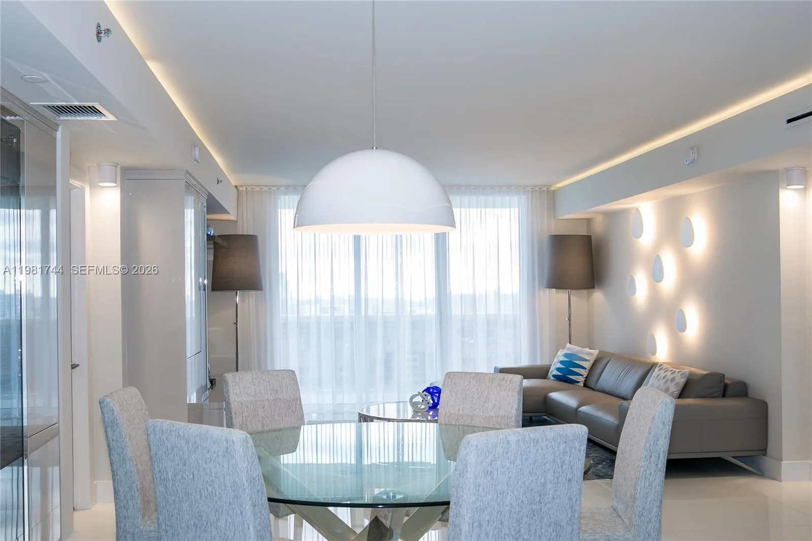 1830 S Ocean Dr # 2903, Hallandale Beach, FL 33009 photo 4