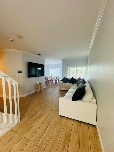 10919 NW 67th Ter, Doral, FL 33178 photo 2