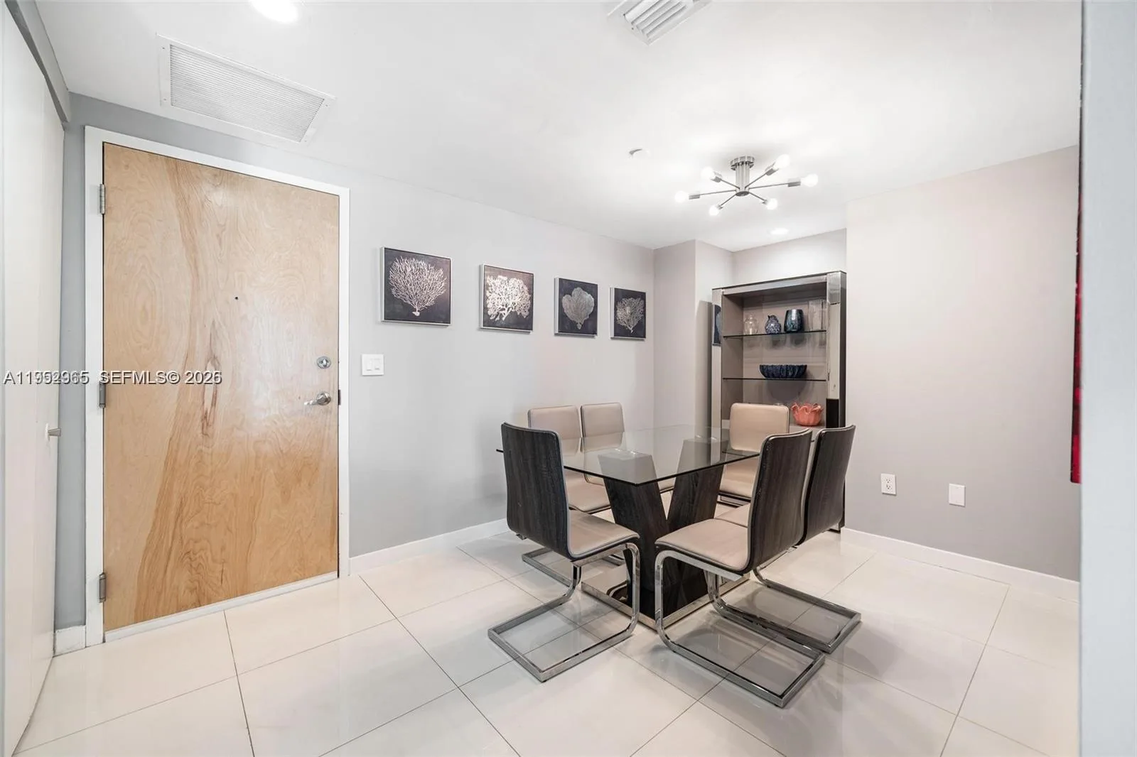 350 S Miami Ave # 2505, Miami, FL 33130 photo 7