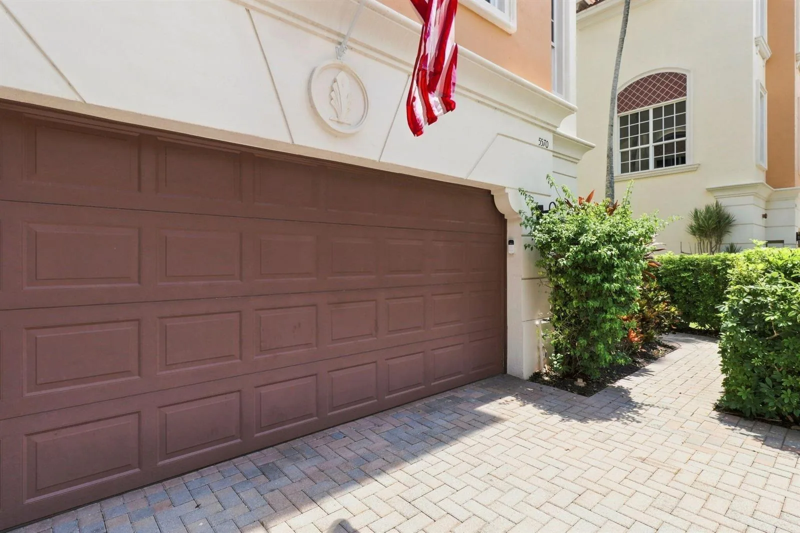 5570 NE TRIESTE Way, Boca Raton, FL 33487 photo 4