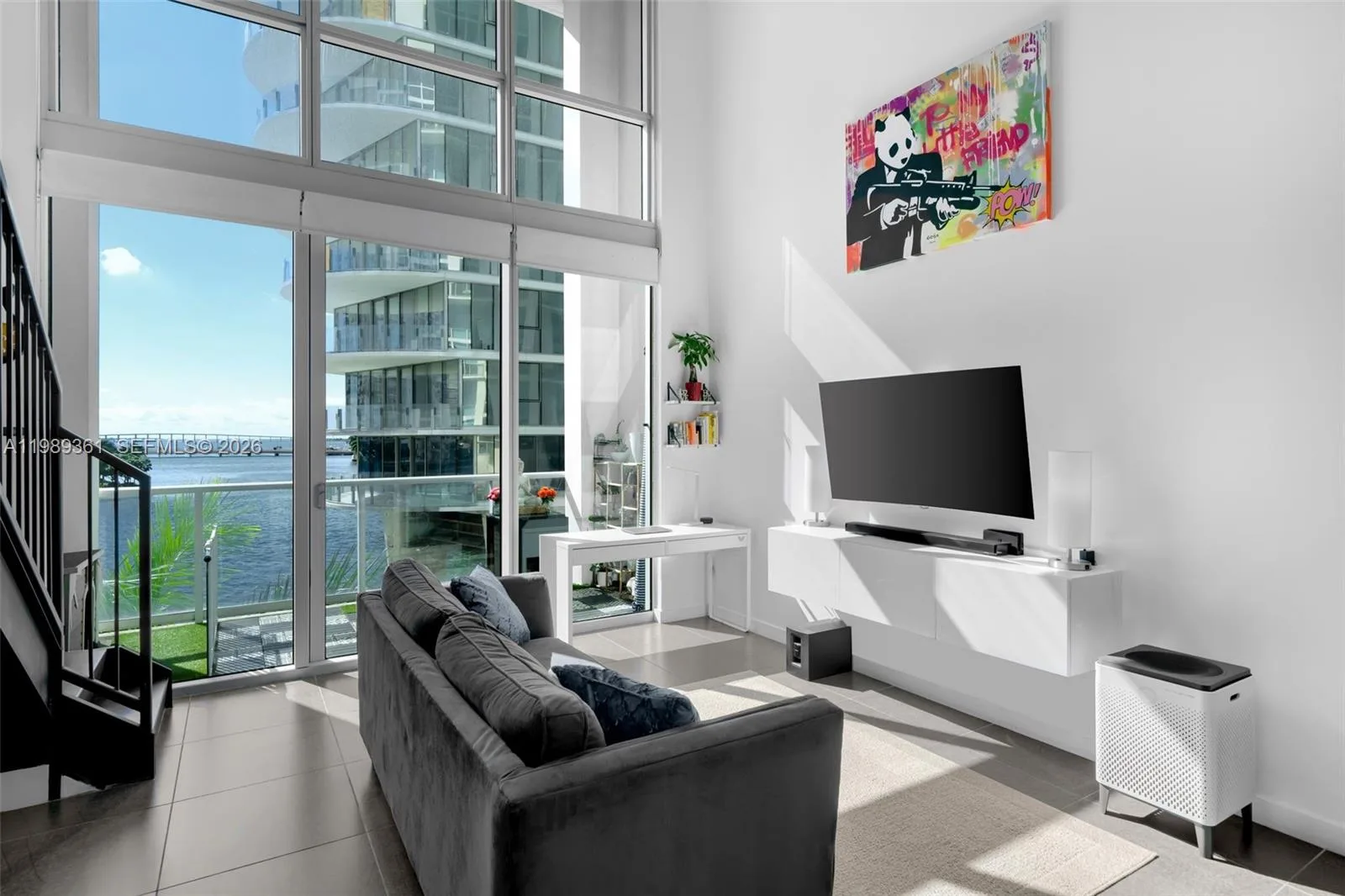 300 S BISCAYNE BLVD # L-410, Miami, FL 33131 photo 5
