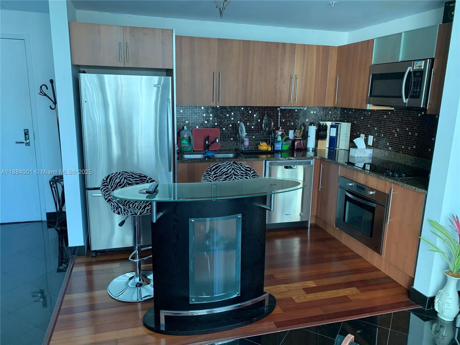 300 S BISCAYNE BLVD # 1603, Miami, FL 33131 photo 13