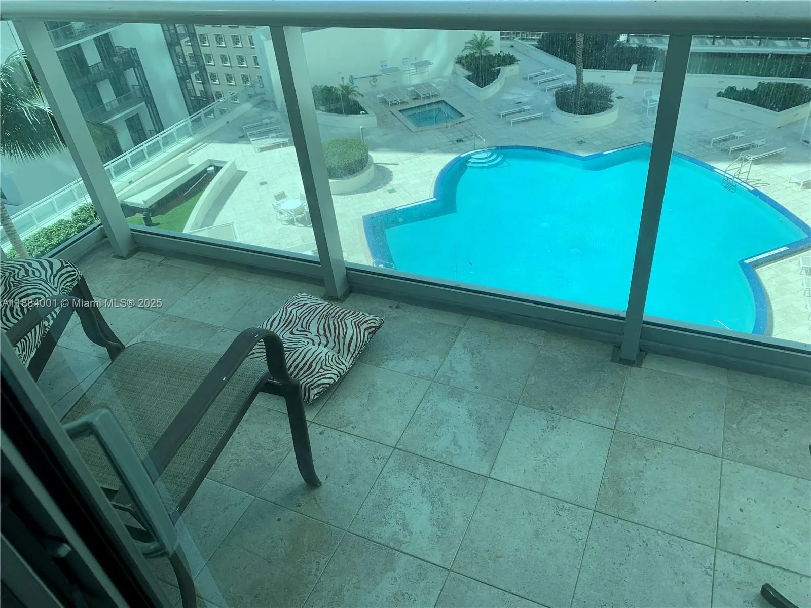 300 S BISCAYNE BLVD # 1603, Miami, FL 33131 photo 5