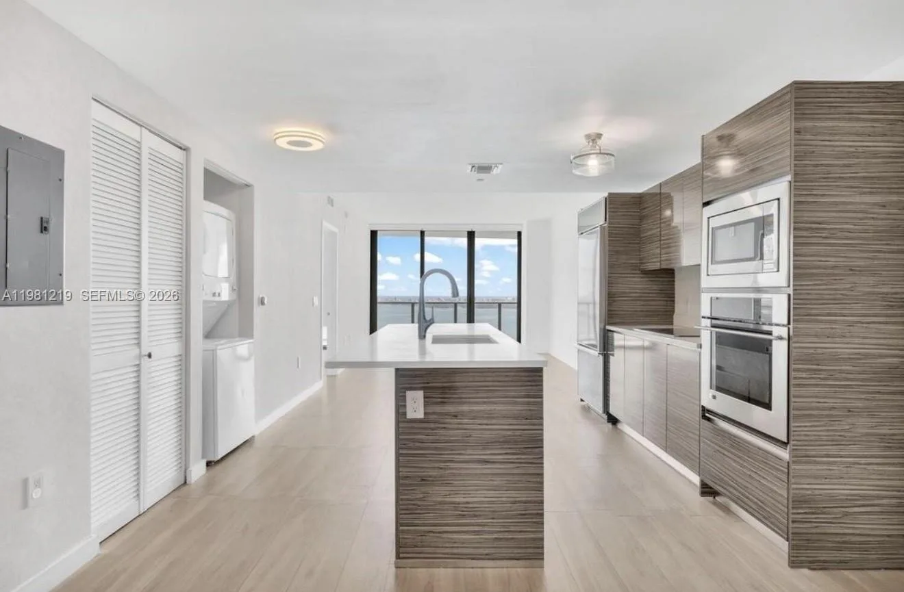 460 NE 28th St # 3907, Miami, FL 33137 photo 5