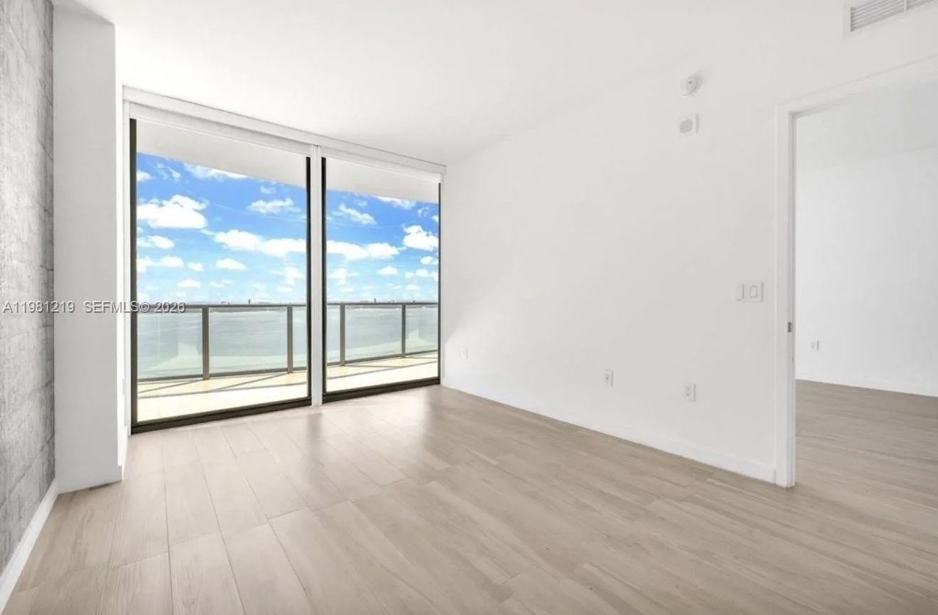 460 NE 28th St # 3907, Miami, FL 33137 photo 9