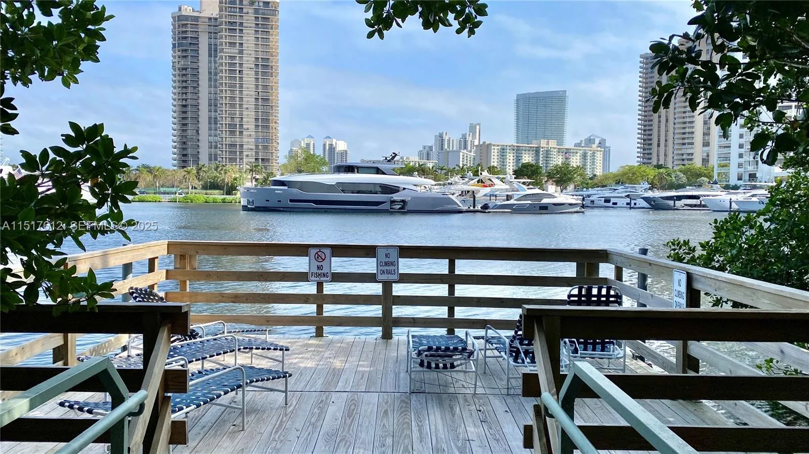 19901 E Country Club Dr # 2103, Aventura, FL 33180